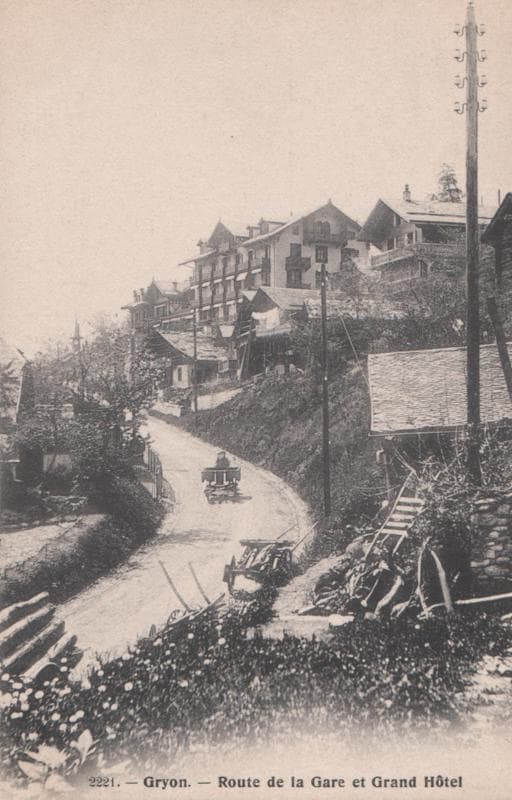 Gryon — Route de la Gare et Grand Hôtel, carte postale d'époque